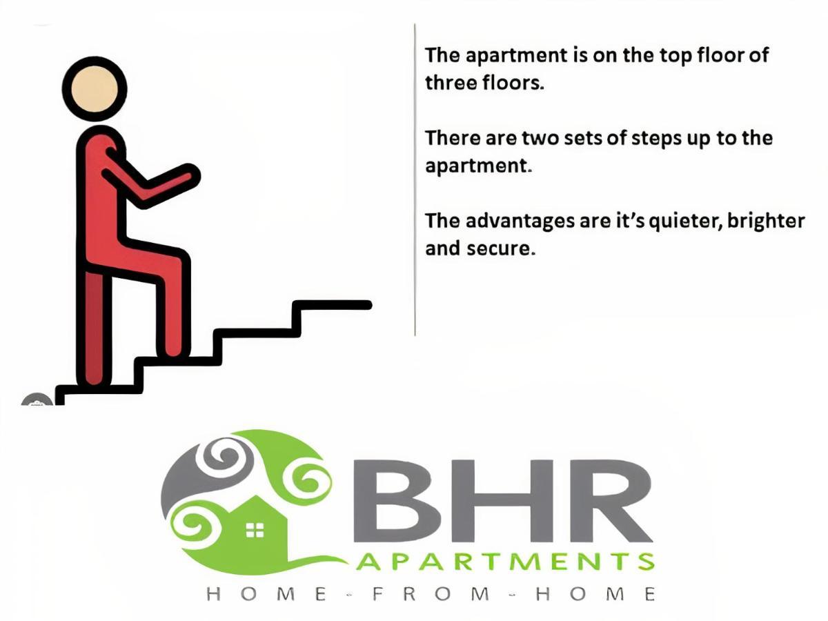 Excellent Location - City Centre - Parking - 4 Beds -2 Bedrooms Belfast Eksteriør bilde